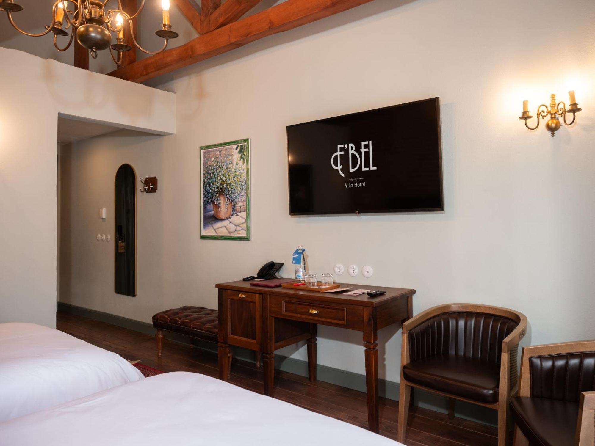 Vila Ebel Hotel Pool & Spa Korce Eksteriør bilde