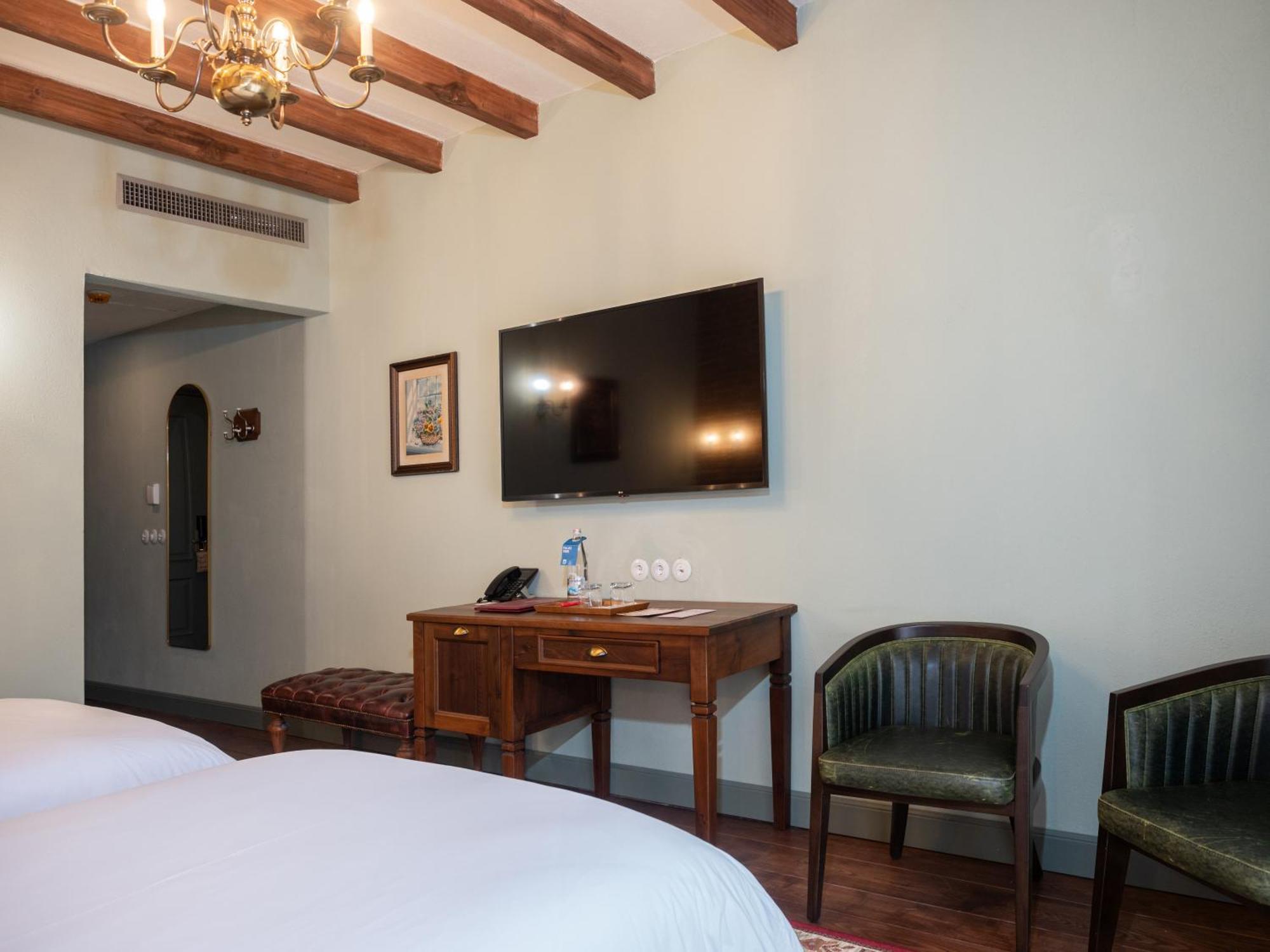 Vila Ebel Hotel Pool & Spa Korce Eksteriør bilde