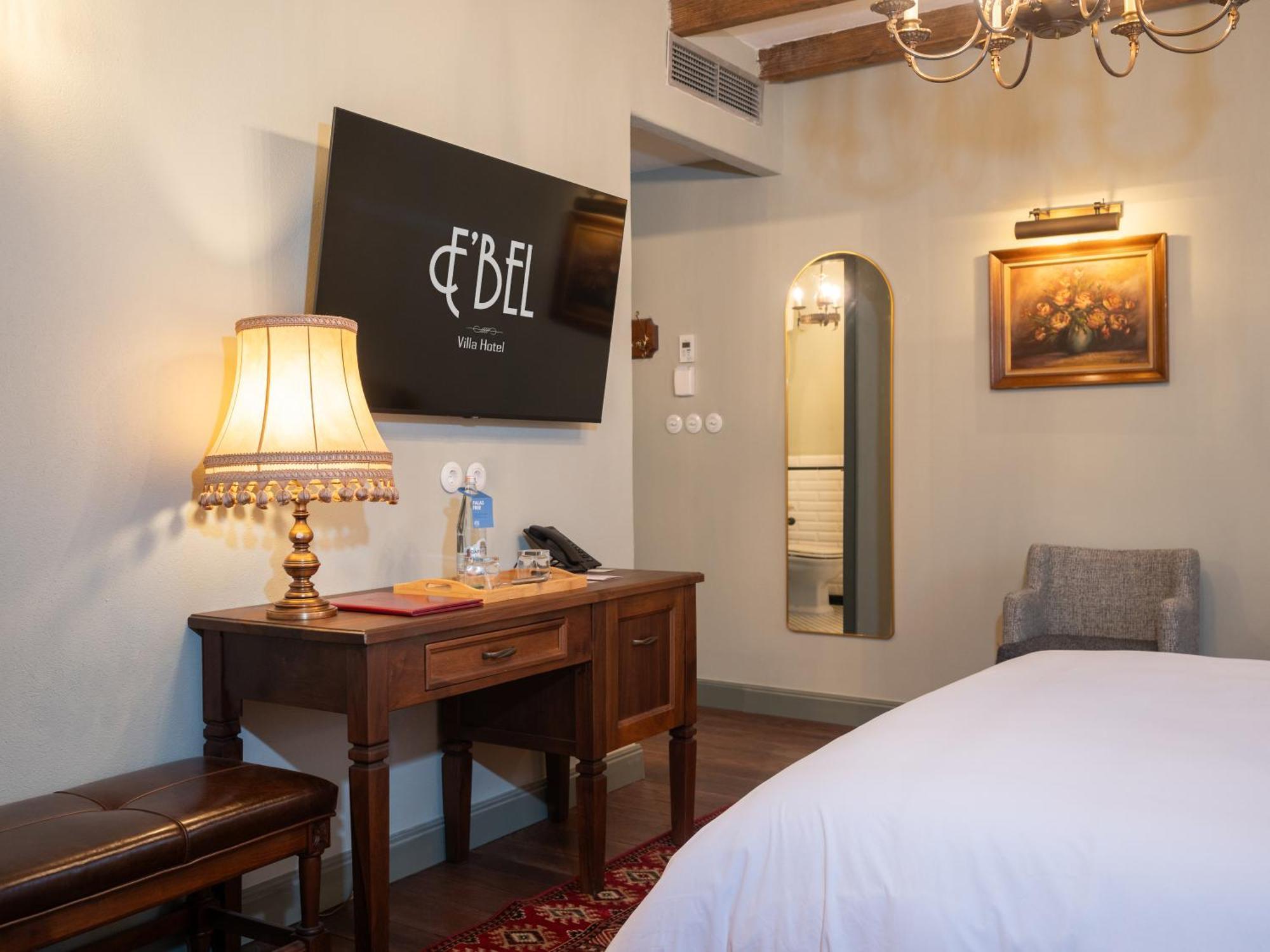 Vila Ebel Hotel Pool & Spa Korce Eksteriør bilde