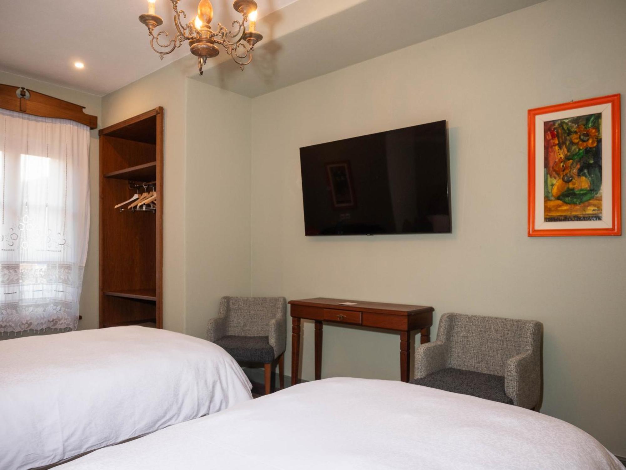 Vila Ebel Hotel Pool & Spa Korce Eksteriør bilde